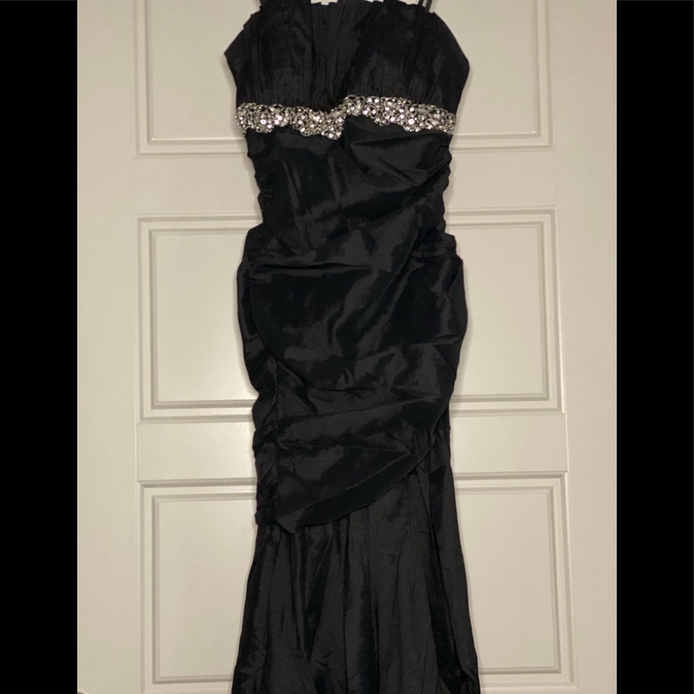 Hailey Adrianna Papell Prom Dress